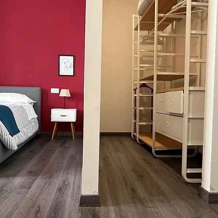 In - Corso Cavour 138 奥维多