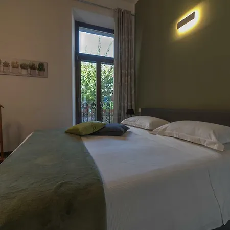 In - Corso Cavour 138 奥维多