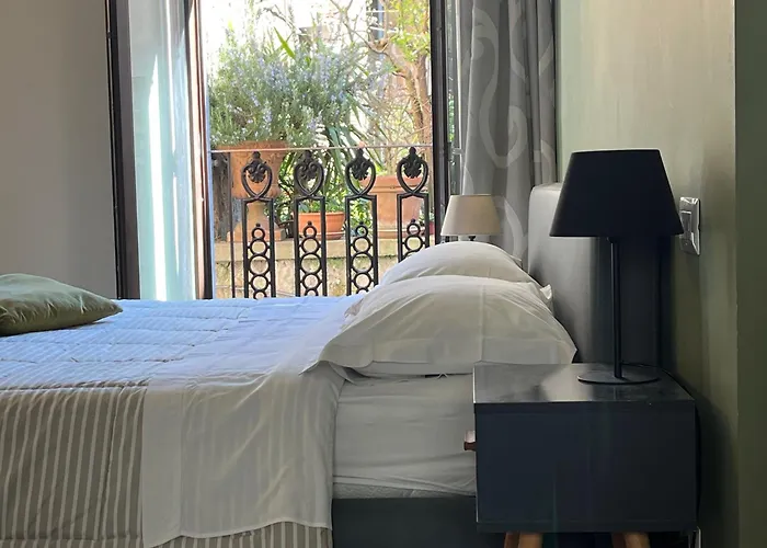 In - Corso Cavour 138